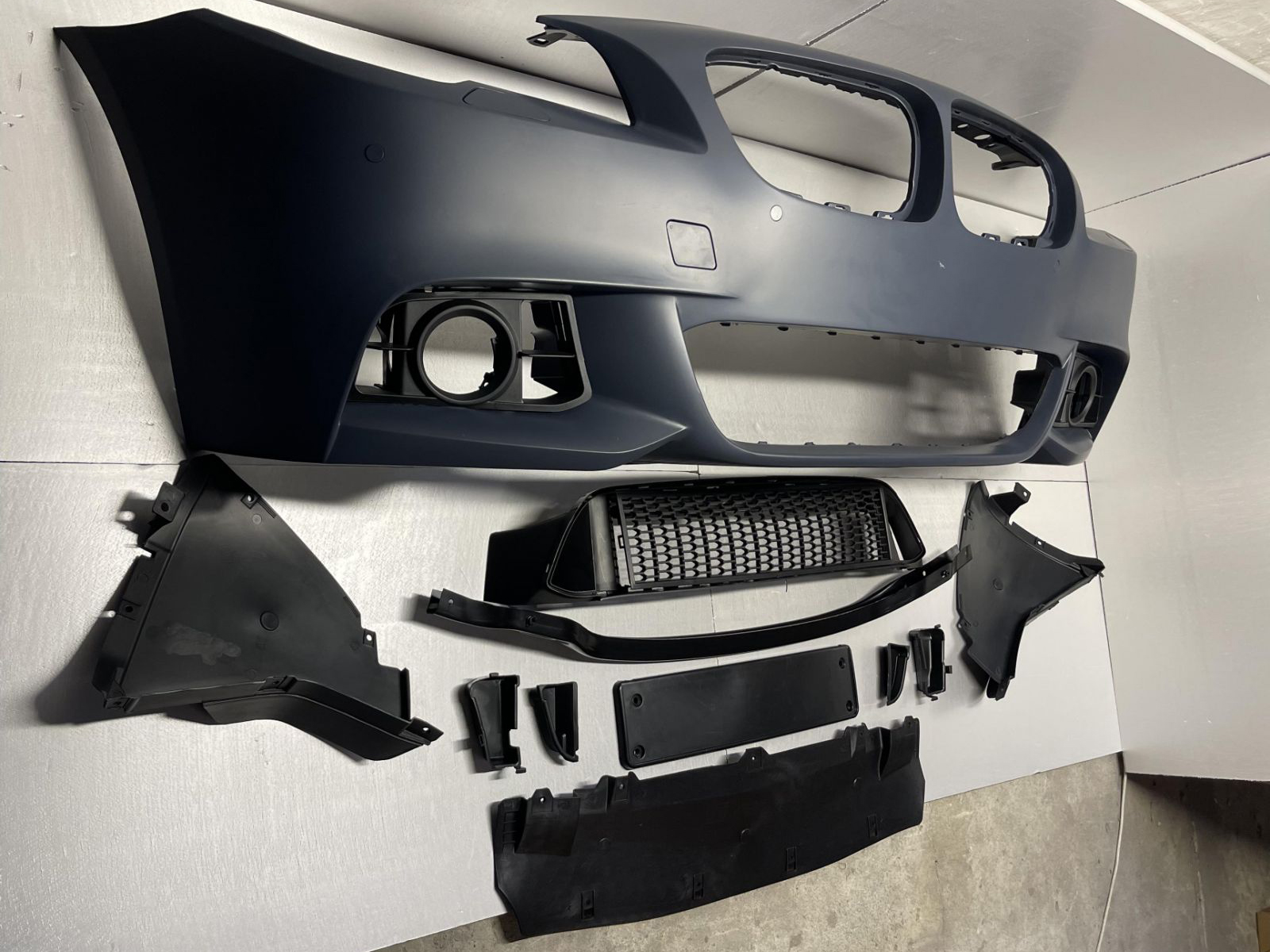 BMW 5 Series F10 Facelift (2014-2017) Front Bumper M-Tech Style